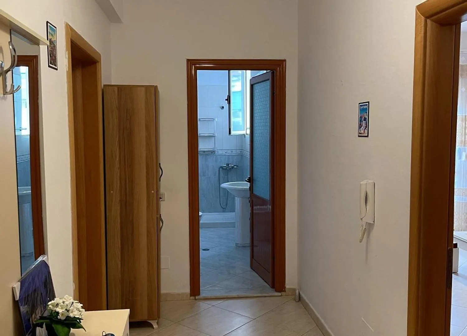 2 Min From The Beach Apartment Next To Lungomare With Sea View Vlore