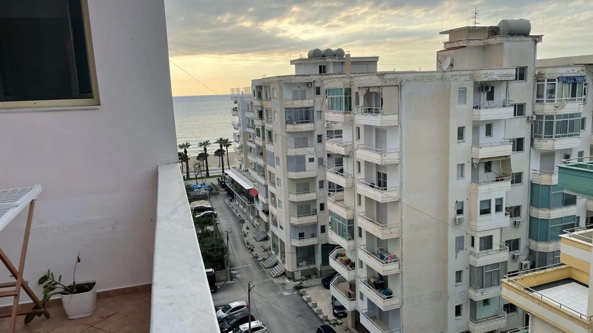 2 Min From The Beach Apartment Next To Lungomare With Sea View Vlore